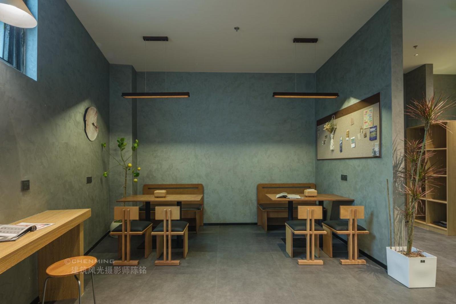 Hostel Denpa Inn-lao Ximen Metro Station Branch Shanghai